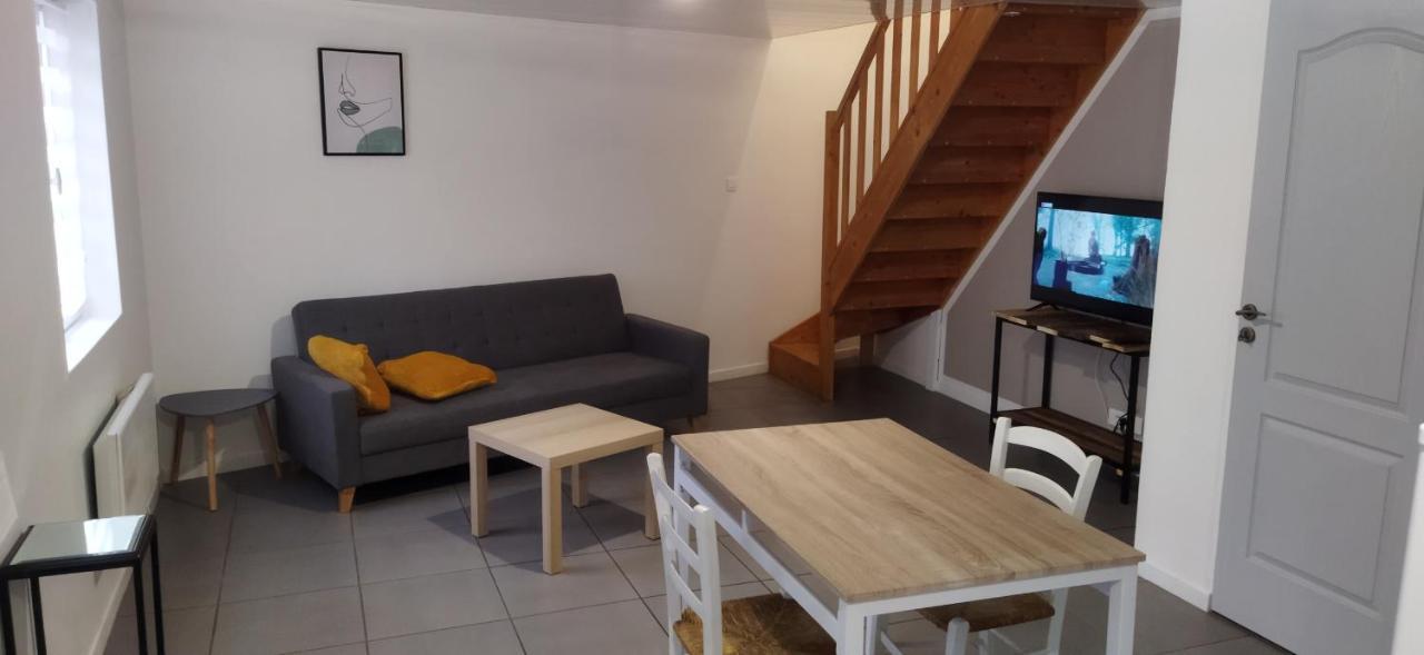 Appartement En Duplex A Hebuterne, Avec Lave Linge Eksteriør billede